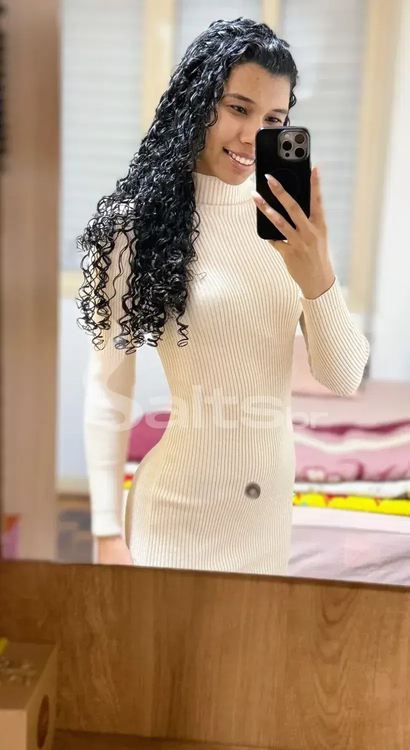 Kayla Machado - galeria
