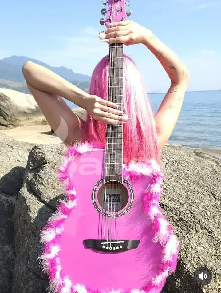 Chrixh Pink - galeria