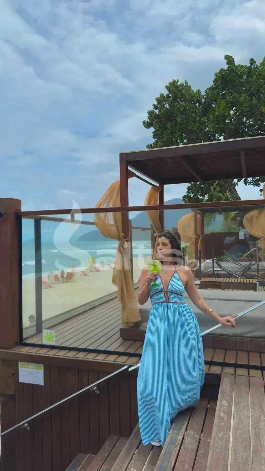 Ana Julia - galeria