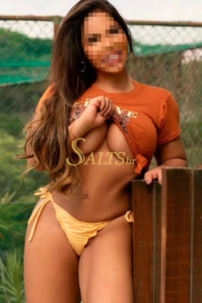 Acompanhantes em São Paulo - Flávia Lavine