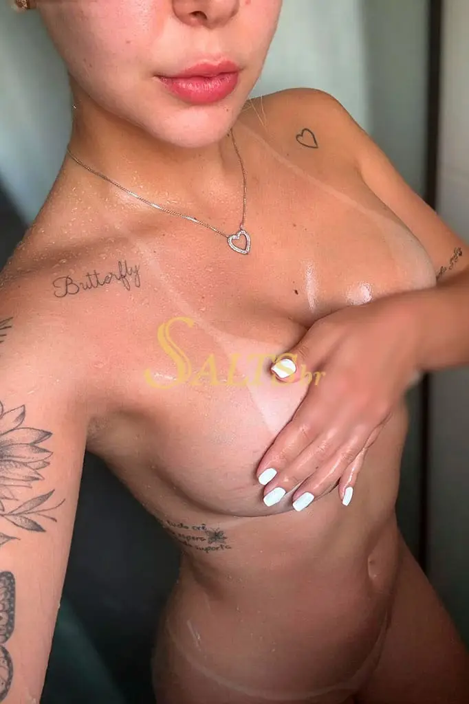 Acompanhantes em Recife - Flávia Barone
