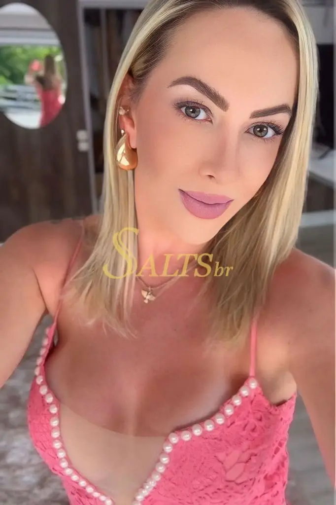 Acompanhantes em Curitiba - Fernanda Andrade