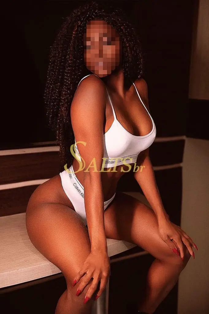 Acompanhantes em Floripa - Letícia Souza