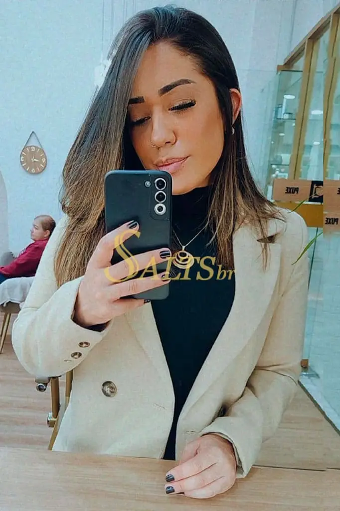 Acompanhantes em SP - Renata Paes