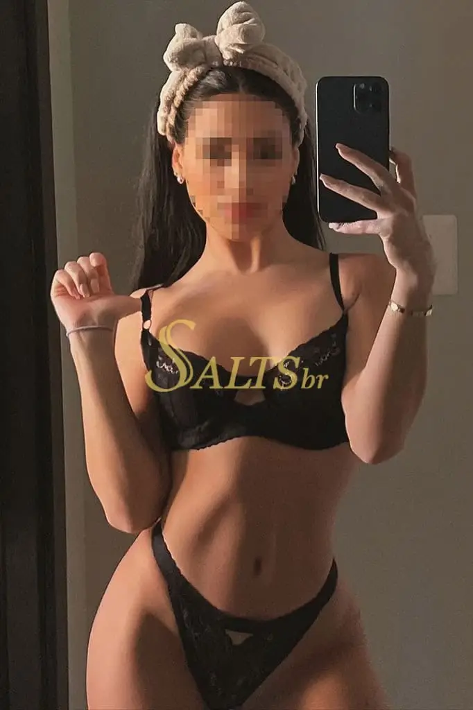 Acompanhantes em Florianópolis - Mel Giacomini