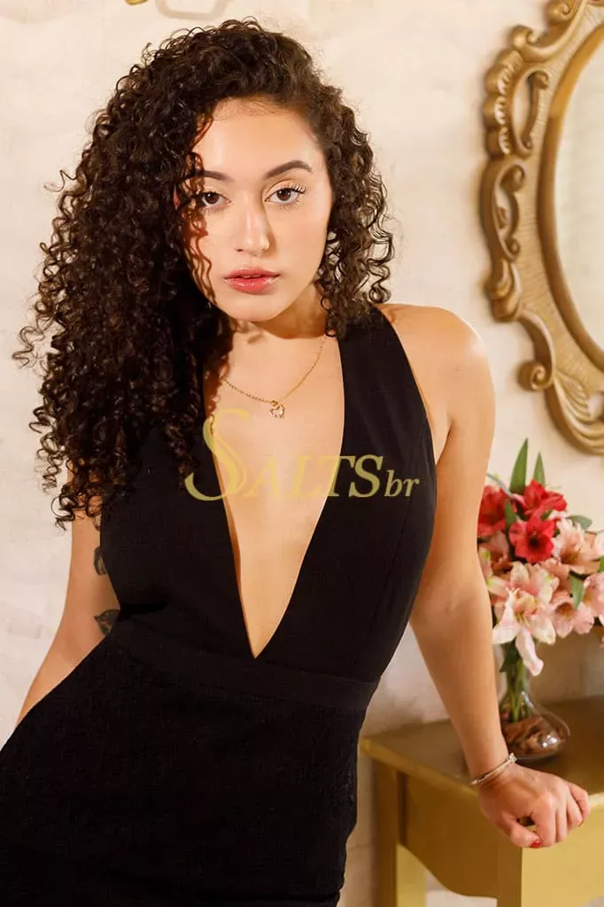 Acompanhantes em São Paulo - Júlia Castenari