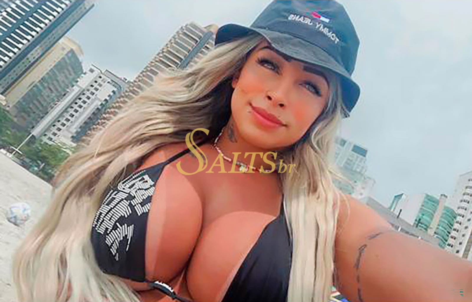 Acompanhantes em Curitiba - Fernanda Mel