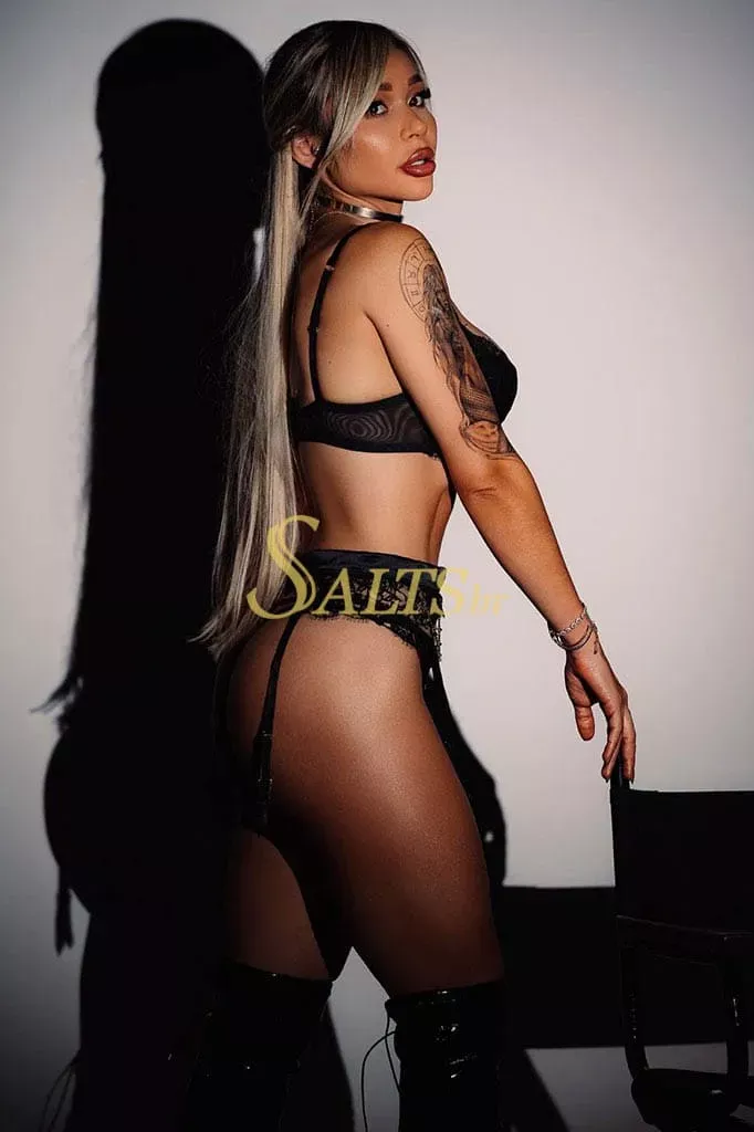 Acompanhantes em Curitiba - Marie Cercal