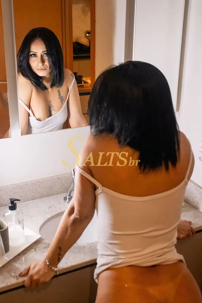 Acompanhantes RJ - Marcela Petrova