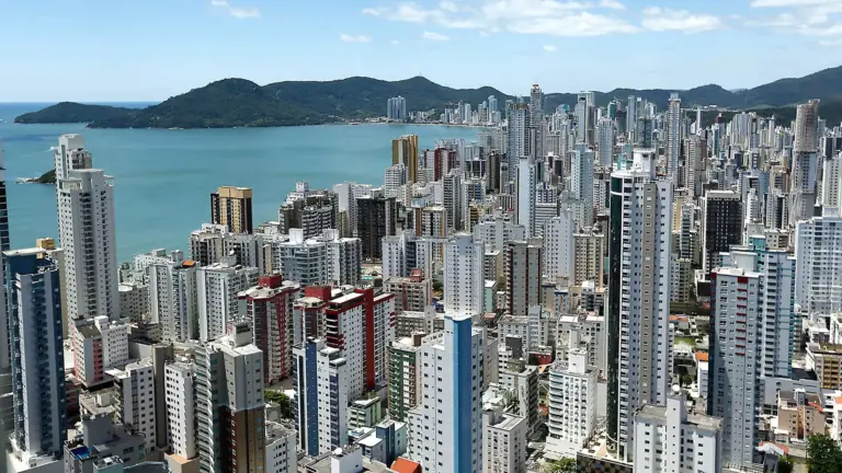 garotas de programa para atendimento a domicílio em balneário camboriú
